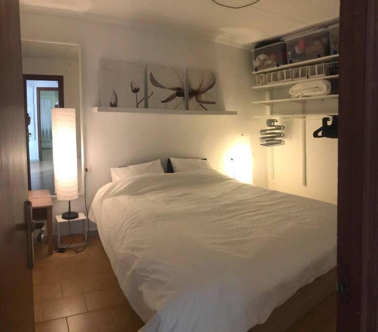 Spacious 2 Bedroom W/ Own Pool 5 Minutes Walk To Beach Campoamor Eksteriør bilde
