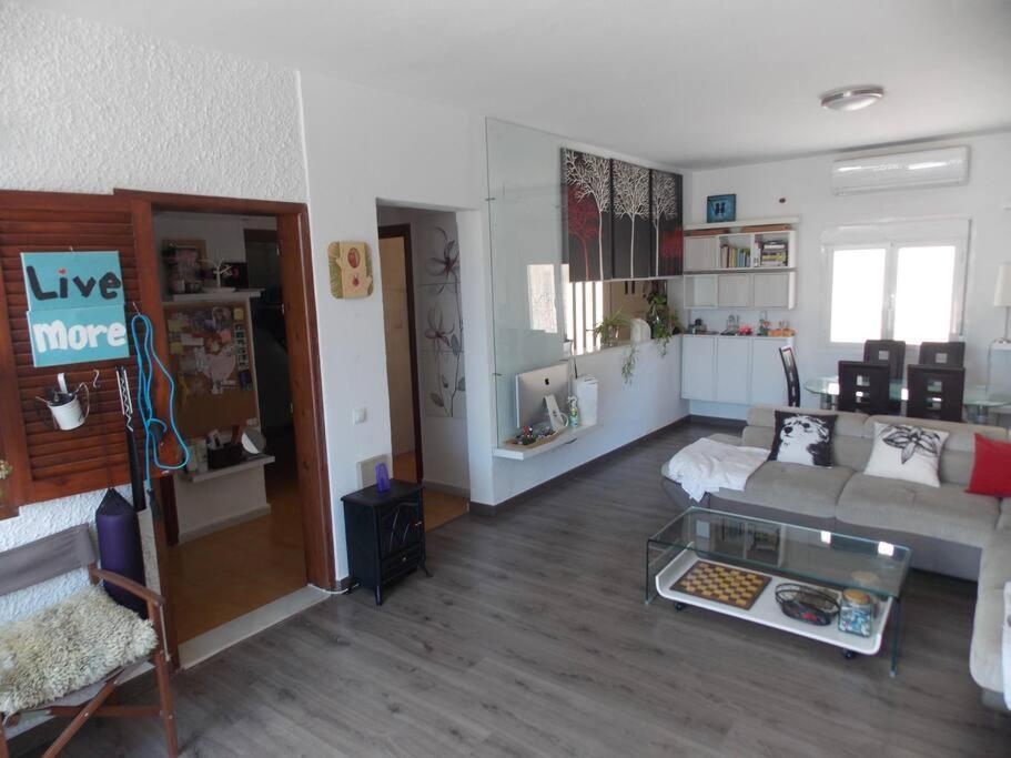 Spacious 2 Bedroom W/ Own Pool 5 Minutes Walk To Beach Campoamor Eksteriør bilde
